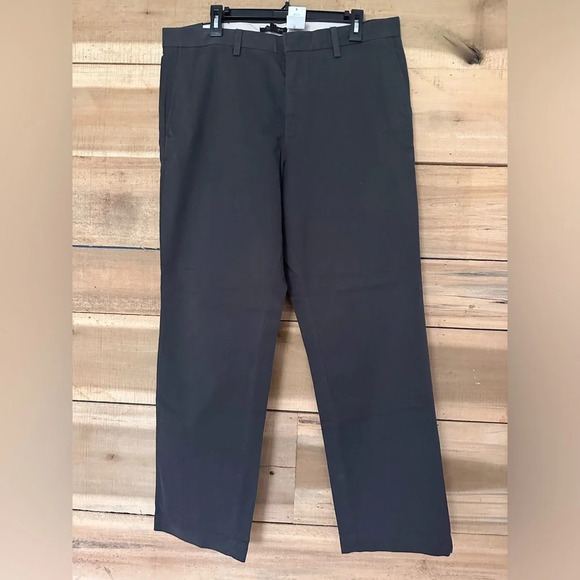 Banana Republic dark gray chinos for men size 36 - Picture 2 of 6